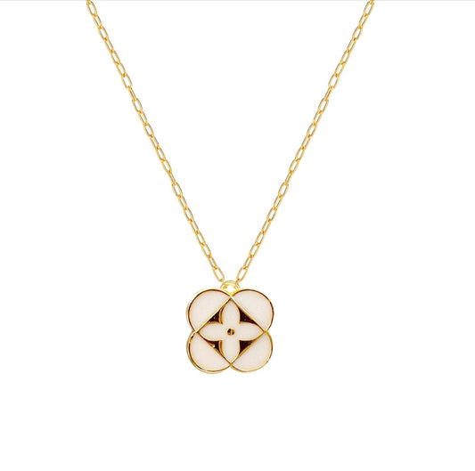 Clover Necklace