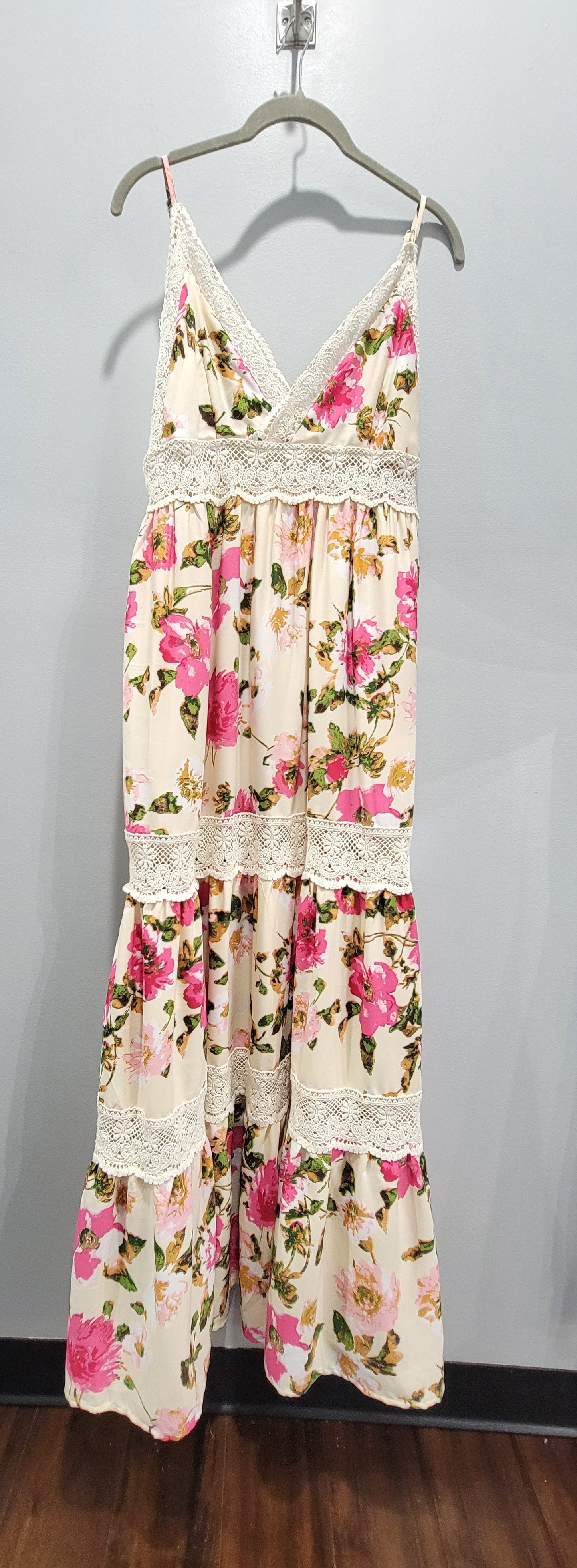 Floral Tiered Lace Dress