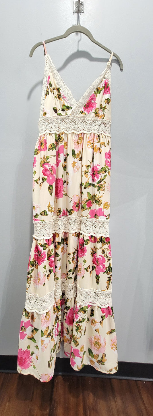 Floral Tiered Lace Dress